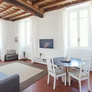 Appartamento Lungaretta3